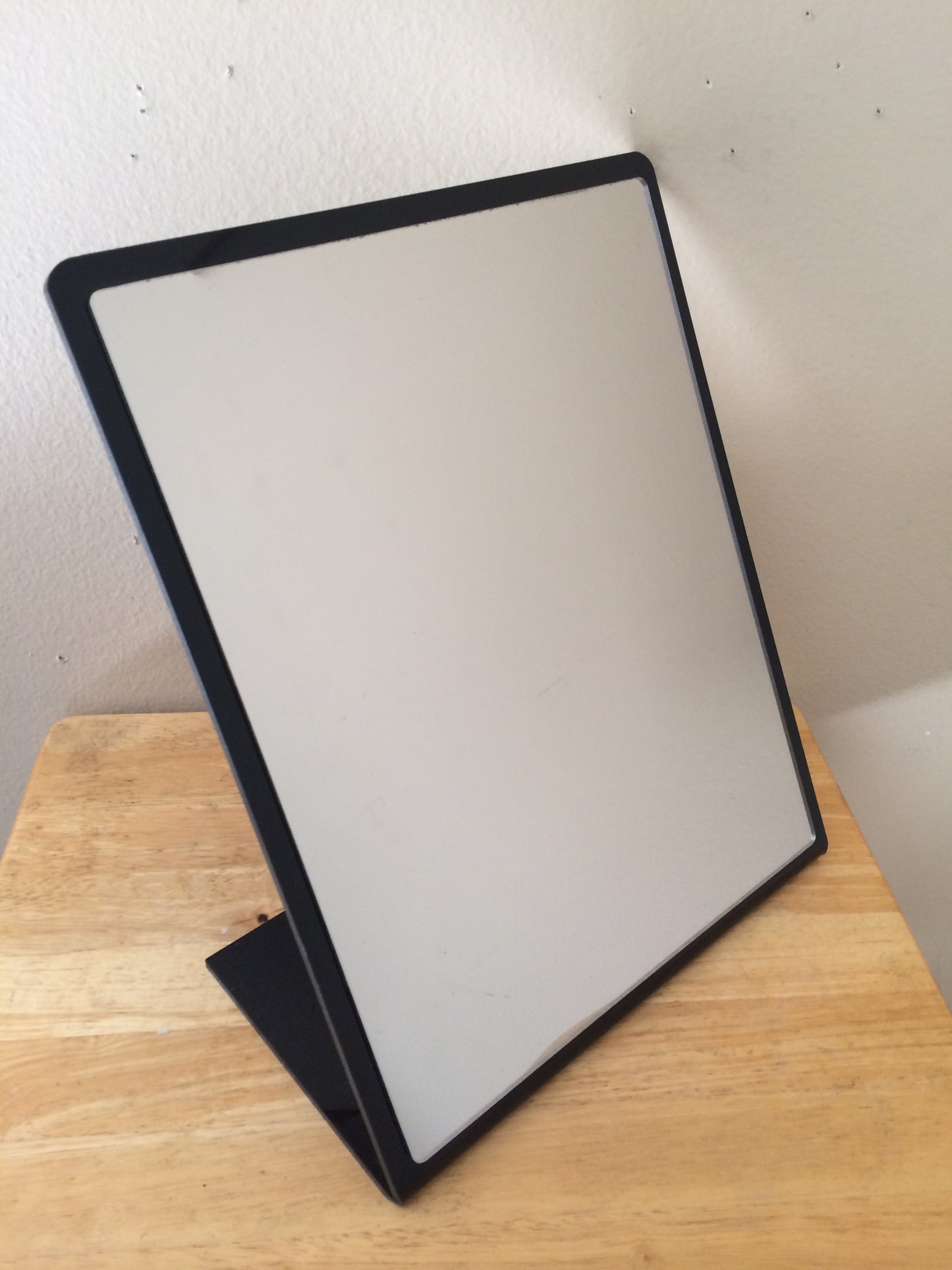Shoe mirror black frame